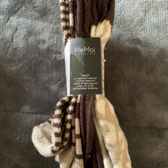 MeMoi 3 pack leopard buttersoft  crew socks - Picture 3 of 4